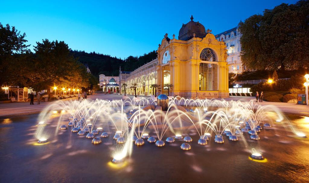 Hotel Excelsior Marianske Lazne Exterior foto