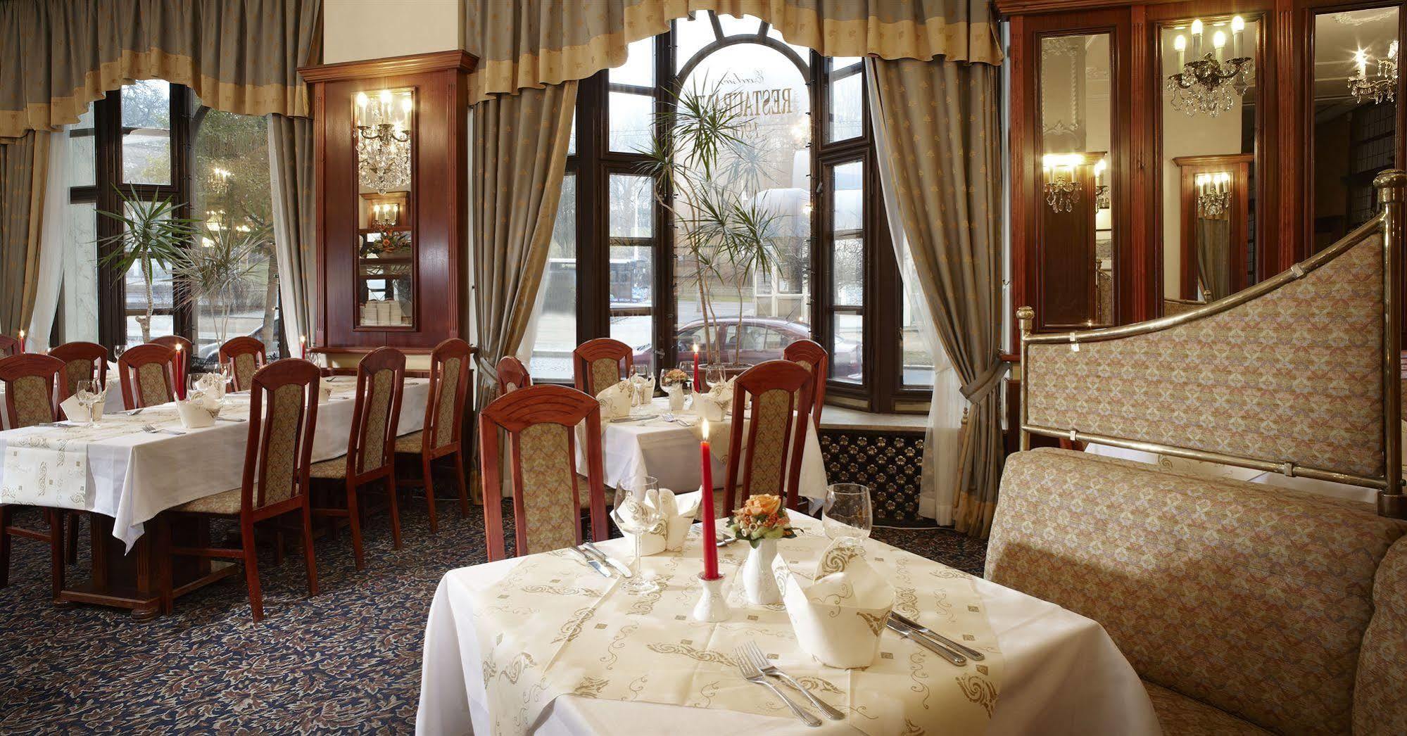 Hotel Excelsior Marianske Lazne Exterior foto